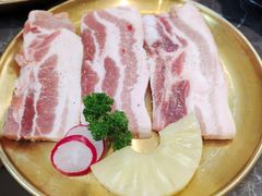 -彭妈家•韩国烤肉料理(张杨路店)