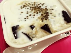 -满记甜品(巴黎春天宝山店)