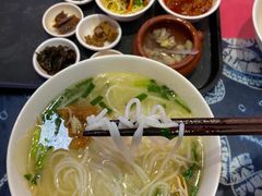 -建新园过桥米线(宝善街店)