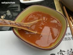 浓厚的第一碗汤-王家渡火锅店(棕榈泉店)