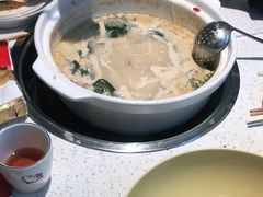 -三人行骨头王火锅(长寿店)