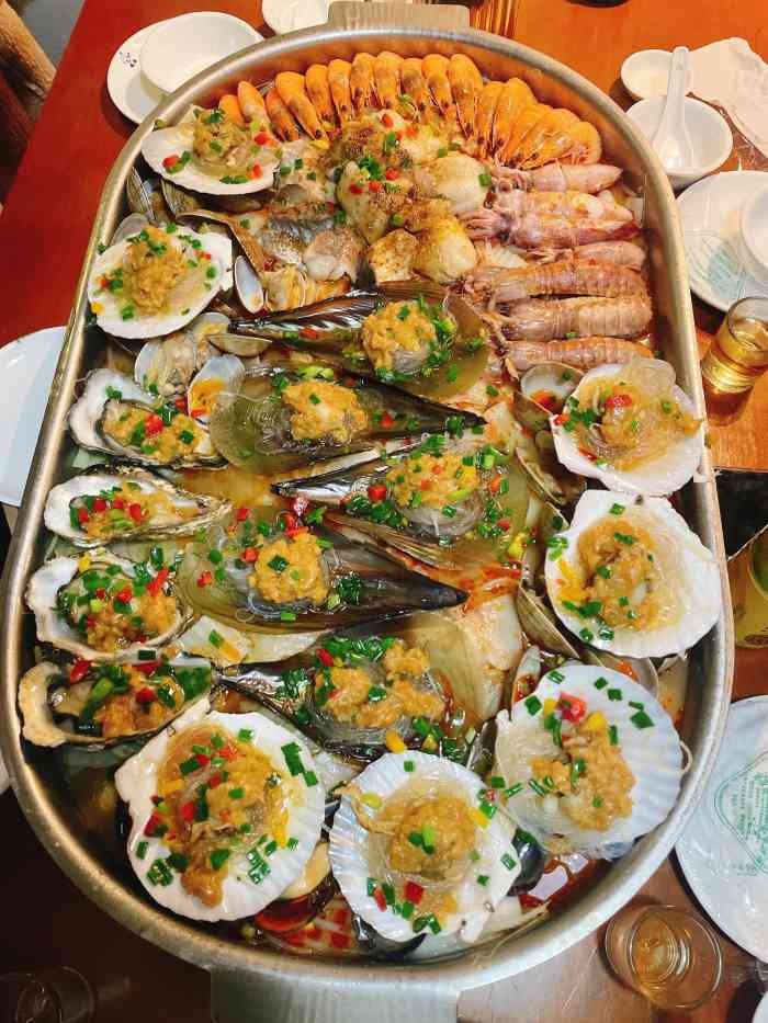 陈小厨海鲜大咖(平潭店)-"从美团找过来的,螃蟹有点不新鲜,别的还可.