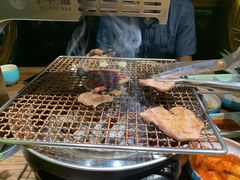 -明洞阿姨·韩式酱蟹烤肉·创意料理(三元桥店)