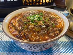 过桥米线-慢丽江·云南野生菌土鸡锅(付家庄店)