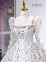 -欣薇婚纱(新源乐汇城店)