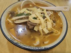 -阿彬生炒牛肉面(解放路店)