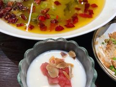 -湖畔鲁菜·二十年老字号餐厅(大明湖店)
