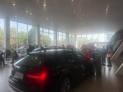 -上海永达奥诚奥迪4S店(申江路店)