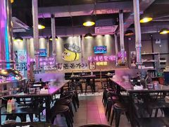 大堂-豚豚家돈돈가韩国锅盖烤肉(新北万达店)