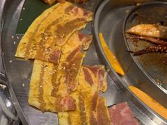 -哈哈碳都·牛肋条无限自助烤肉(台江万达店)