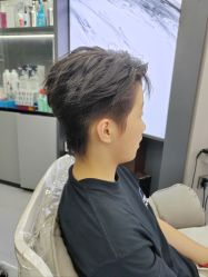 -宫铭烫发染发接发店