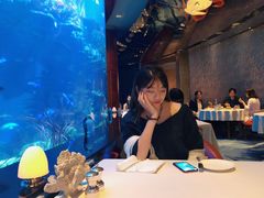 -迪拜帆船酒店海底餐厅