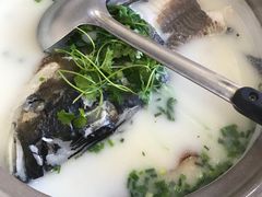 -天乐农家鱼头王(天目湖店)