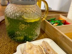 -吃饭皇帝大土家民族菜(正大广场店)