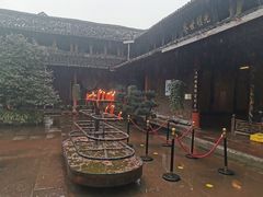 -峨眉山报国寺