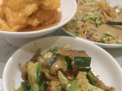 -关东小磨东北菜(漕河泾印象城店)