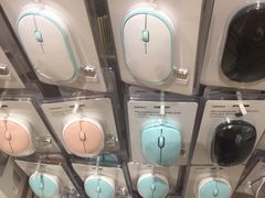 -名创优品(山东青岛市新业广场店)