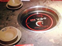 餐具摆设-小龙坎火锅(湖滨银泰in77店)