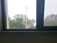 -华颜美口腔矫正·种植牙