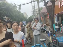 -老黄记手撕烤兔(玉林街店)