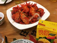 -鲁小三·大骨自助(金山总店)