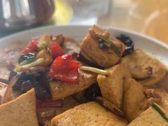 -芦茨金富饭庄·25年老字号·专做稻草鸡