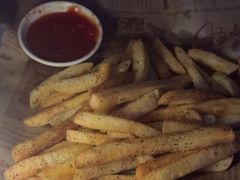 -MARU玛露音乐餐厅(大学路店)
