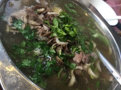 -谢老五跷脚牛肉·非遗传承店