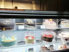 面包甜点陈列柜-哈根达斯(美罗城店)