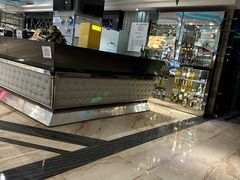 -蓝尊量贩(黄河路店)