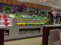 -泉福居酱骨头自助广场(南大街商业步行街店)