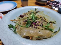 鸡丝拉皮-老姑砂锅·烧烤天津菜(体北道店)