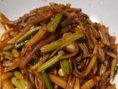 酸萝卜肚丝-井水小厨·湘菜(活力广场店)