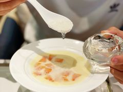 -燕庭·纯燕窝·甜品下午茶(南京西路店)