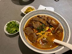 招牌大片牛肉粉-粉吖吖·邵阳米粉(体育西路店)