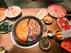 -萍姐火锅·公路夜市(武汉首店)