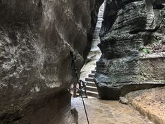 -梭布垭石林景区