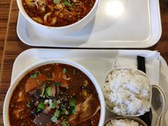 -五虎尚匠美食城(阳光新生活广场店)