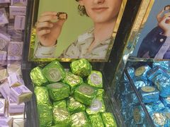 -VENCHI 闻绮(北京国贸商城店)
