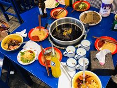 -马路边边串串香(双井直营店)