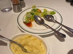 -Wolfgang’s Steakhouse 沃夫冈牛排馆(上海白玉兰广场店)