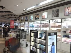 -日上免税店(三径路t3店)