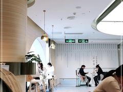 -奈雪的茶(百盛店)