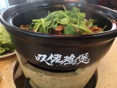 -芳村榕树头叹佬鸡煲(体育西店)