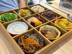 -轻蔬不用等·素食(江苏路店)