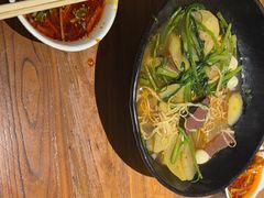 -万记麻辣烫国展总店