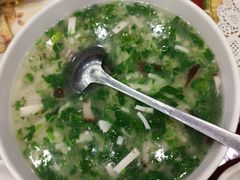 -侬佳蒸菜馆(听潮店)