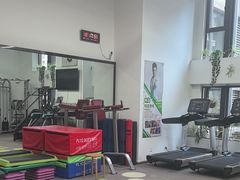 -悦耐私教健身馆(保利中心店)