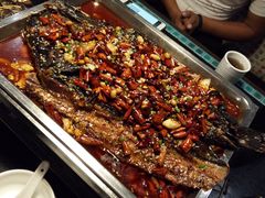 -鸣记脆皮烤鱼·海鲜烤鱼(三八广场店)