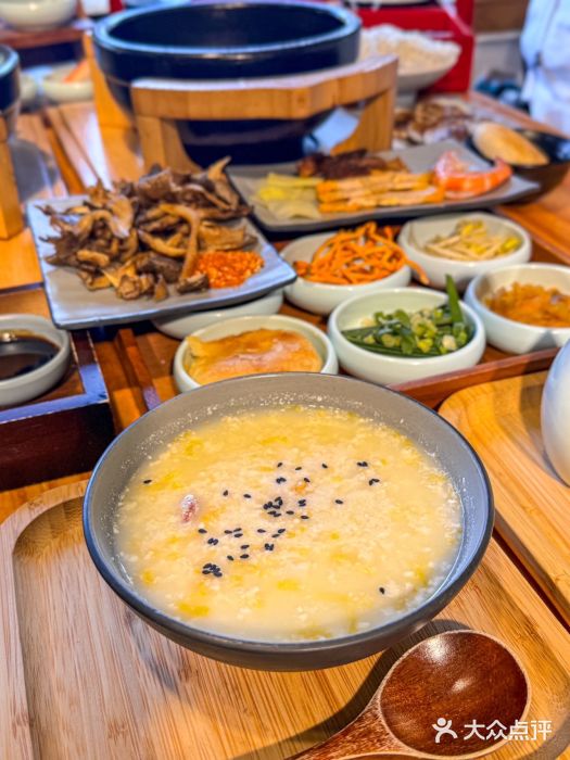 勺子米线·云南传统小吃市集(四方街店)图片